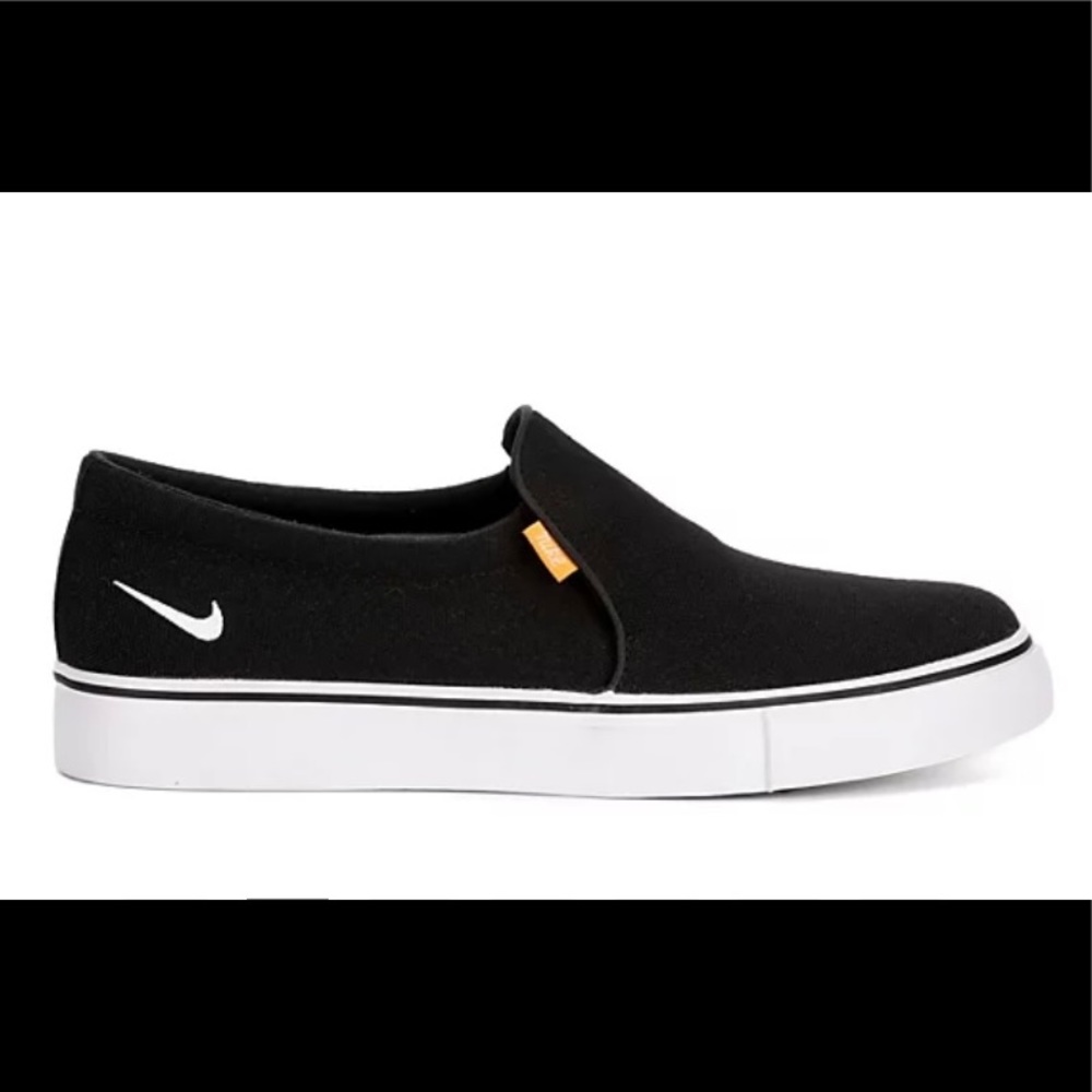 NIKE WOMENS COURT ROYALE AC SLIP SNEAKER - BLACK/ SIZE 8